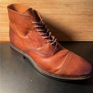 FRYE cap toe lace-up boots – brown/tan